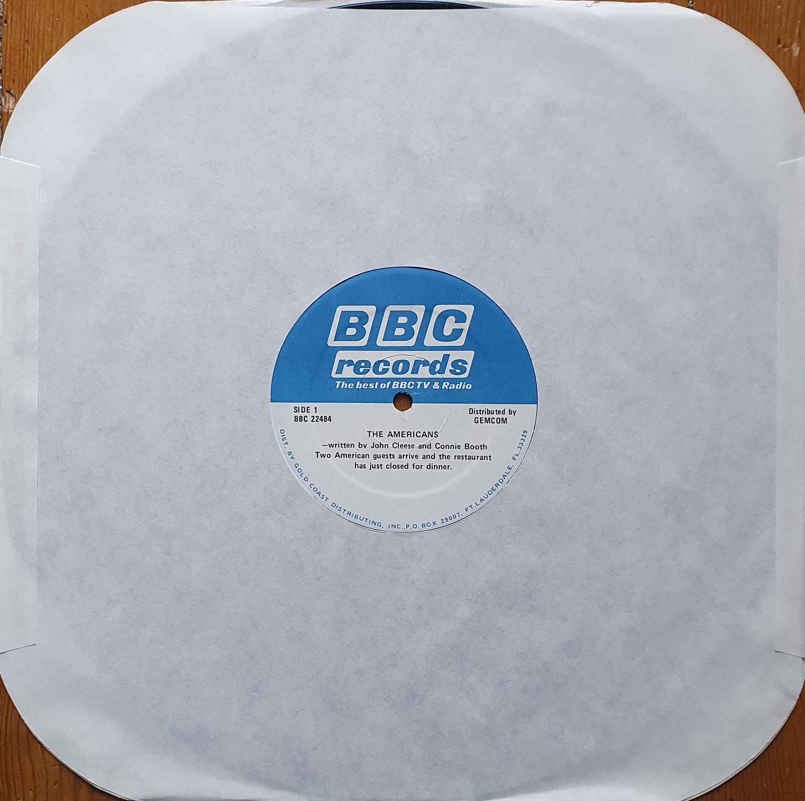 Picture of BBC - 22484 Fawlty Towers - A la carte by artist John Cleese / Connie Booth from the BBC albums - Records and Tapes library