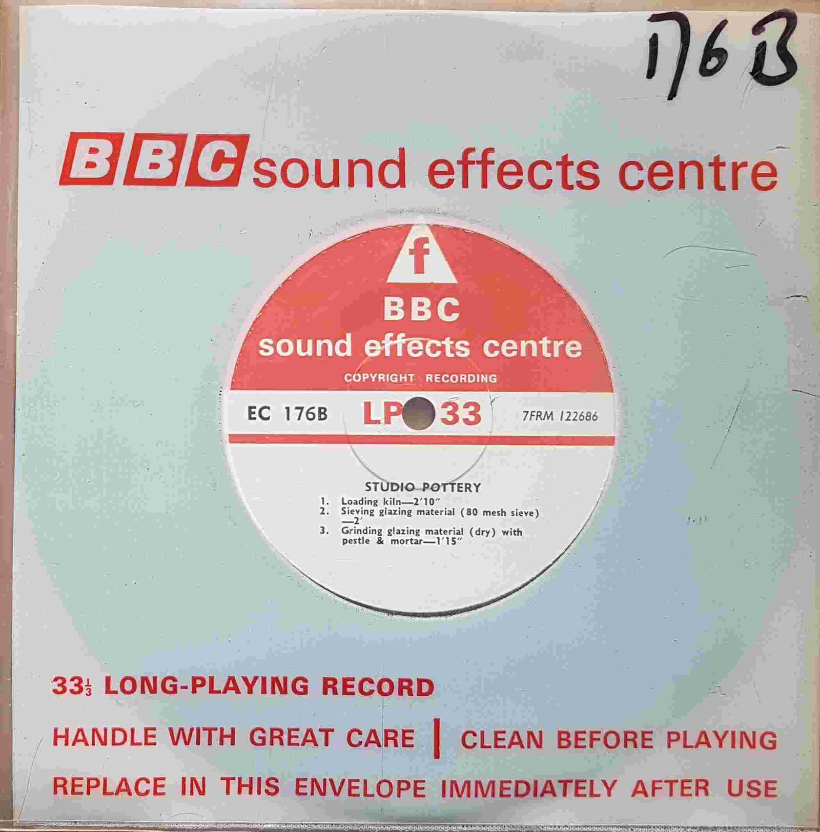 Picture of EC 176B Studio pottery by artist Not registered from the BBC singles - Records and Tapes library