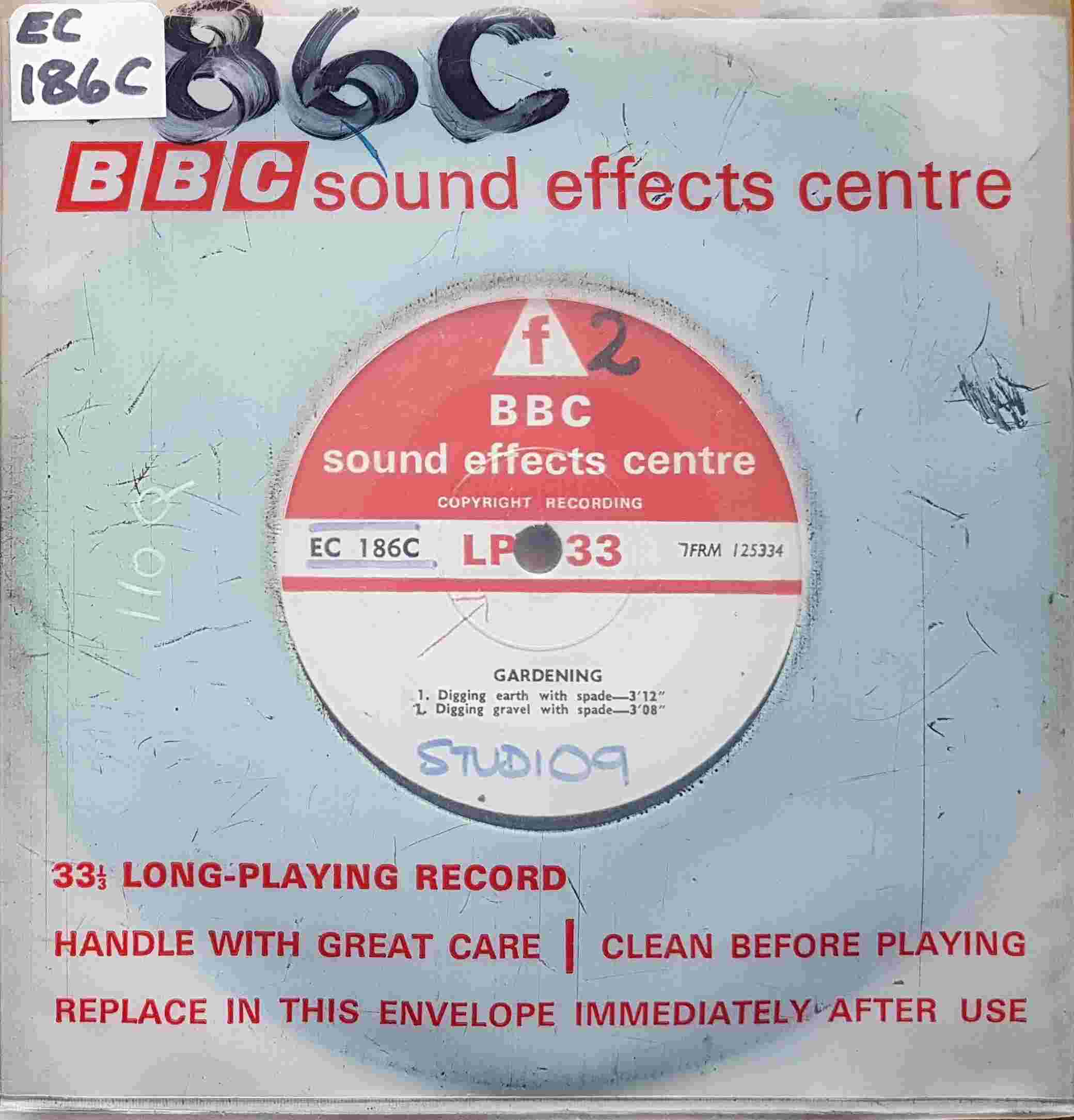 Picture of EC 186C Gardening by artist Not registered from the BBC singles - Records and Tapes library