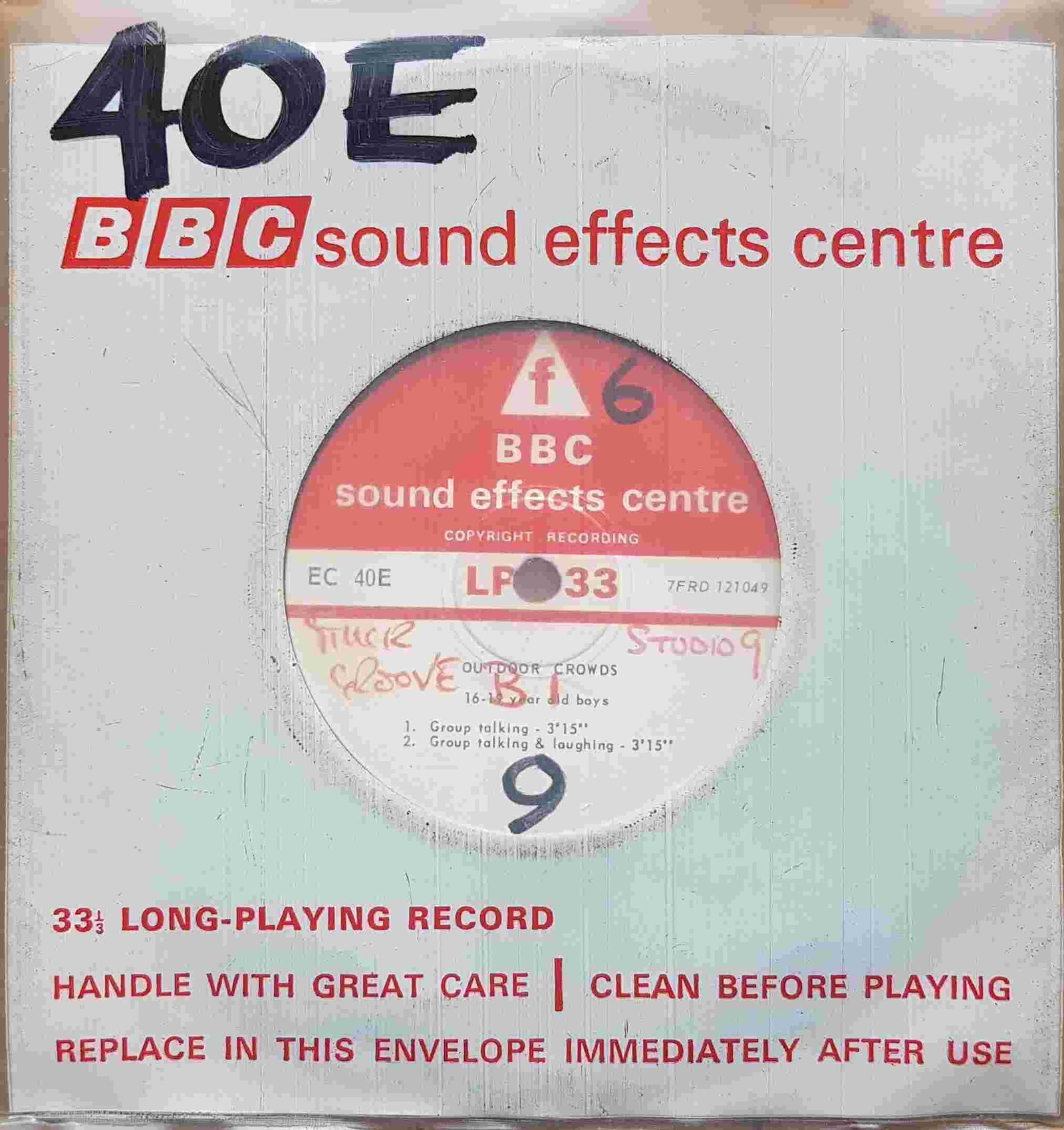 EC 40E Outdoor crowd - 16-19 year old boys Not registered from the BBC singles - Records and Tapes library Picture of EC 40E Outdoor crowd - 16-19 year old boys by artist Not registered from the BBC singles - Records and Tapes library
