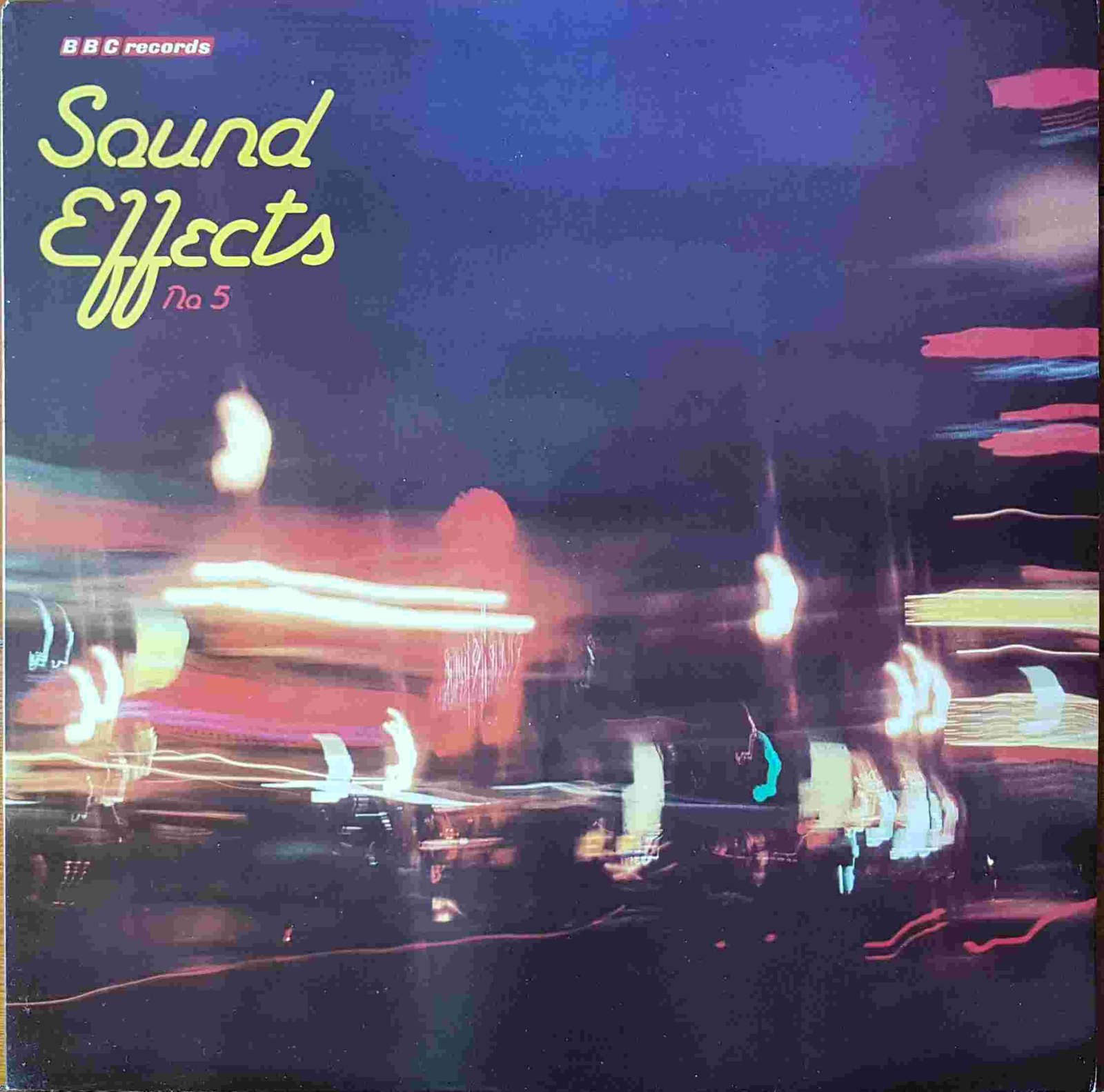 Front cover of RED 105