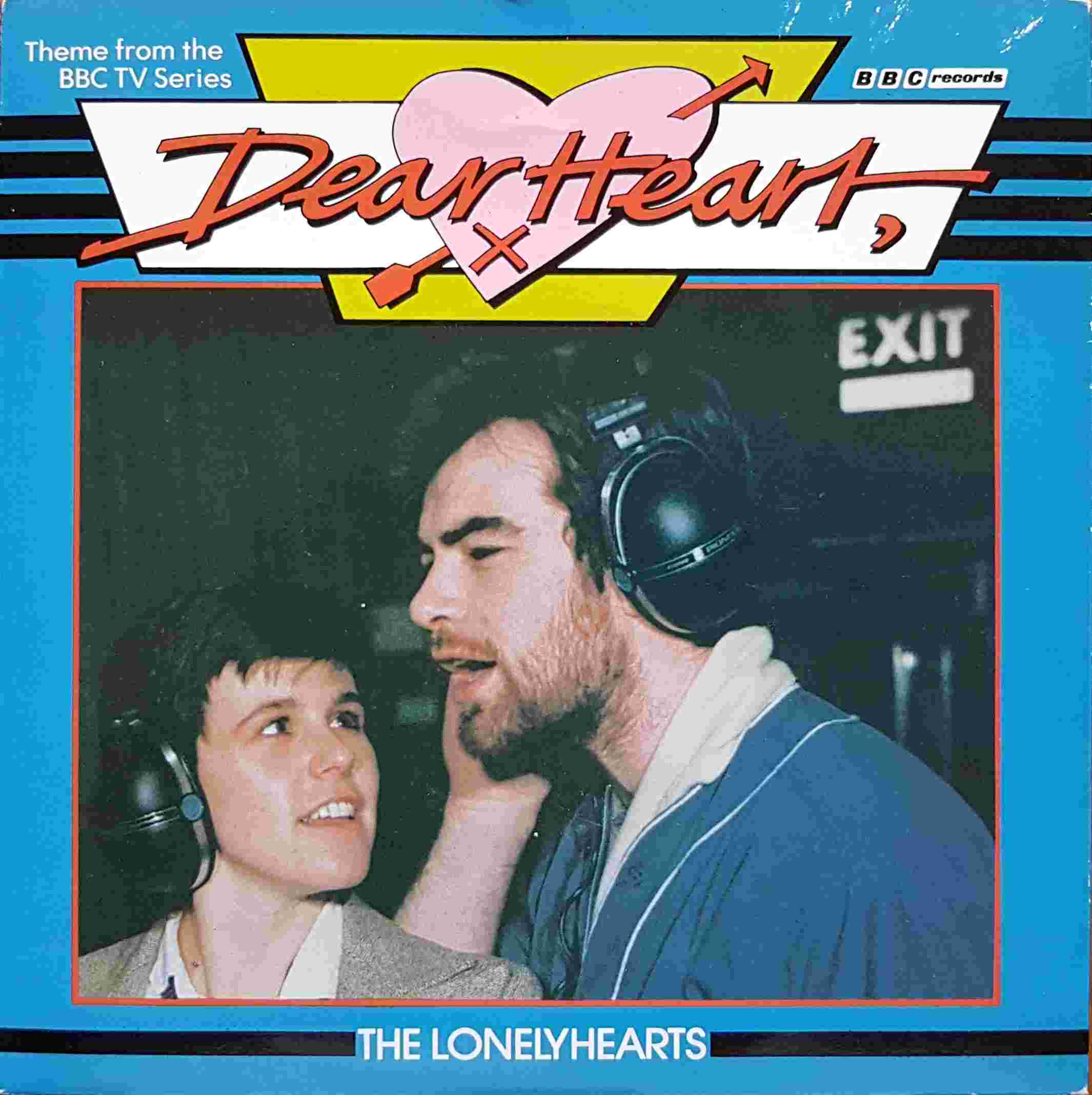 Picture of RESL 111 Dear heart by artist Andy Wilson (The Lonelyhearts) from the BBC singles - Records and Tapes library
